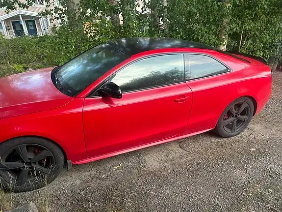 Audi A5 2009 photo 2