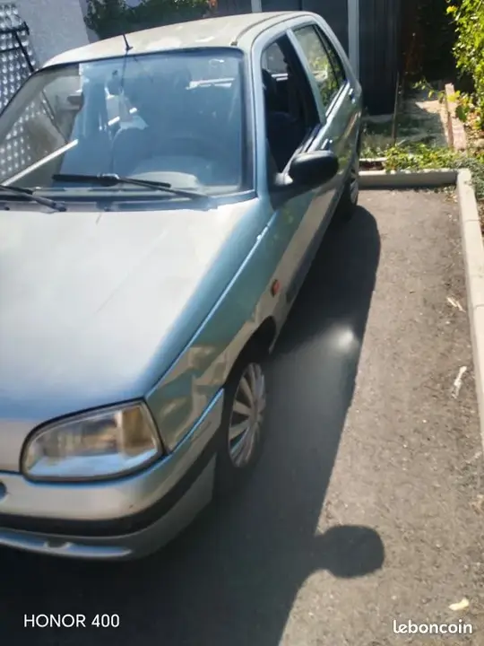 Renault Clio 1996 photo 2