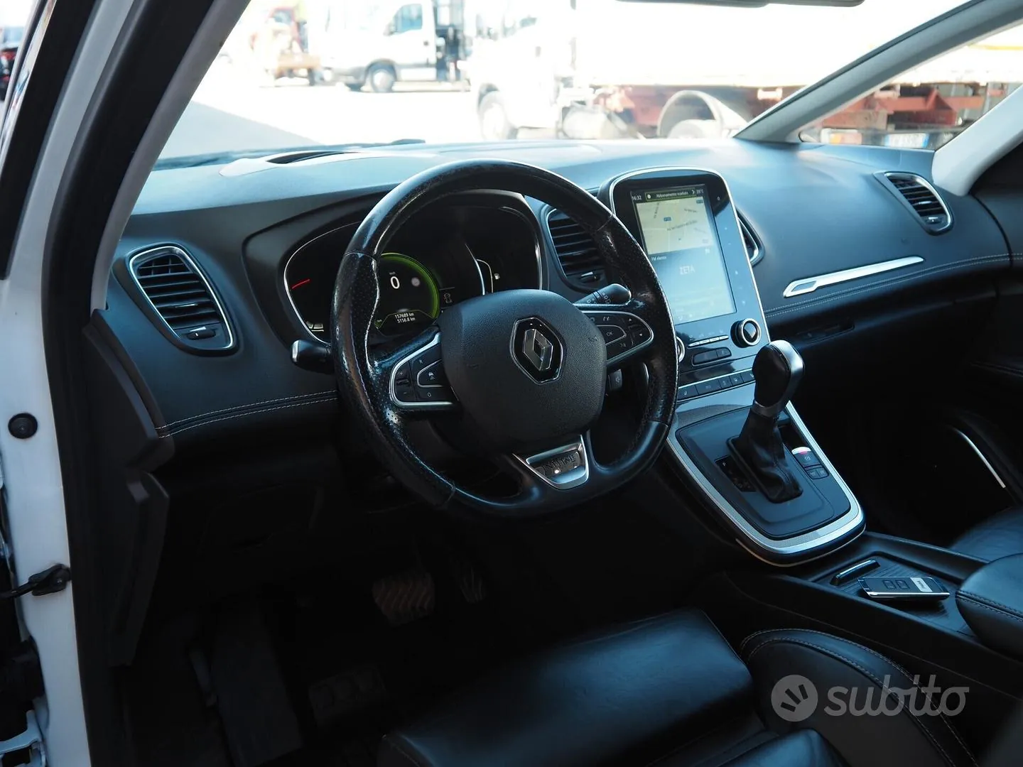 Renault Scenic 2018 photo 4