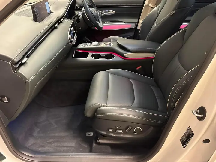 Genesis Gv70 2023 photo 4