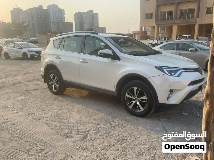 Toyota Rav 4 2018 photo 3