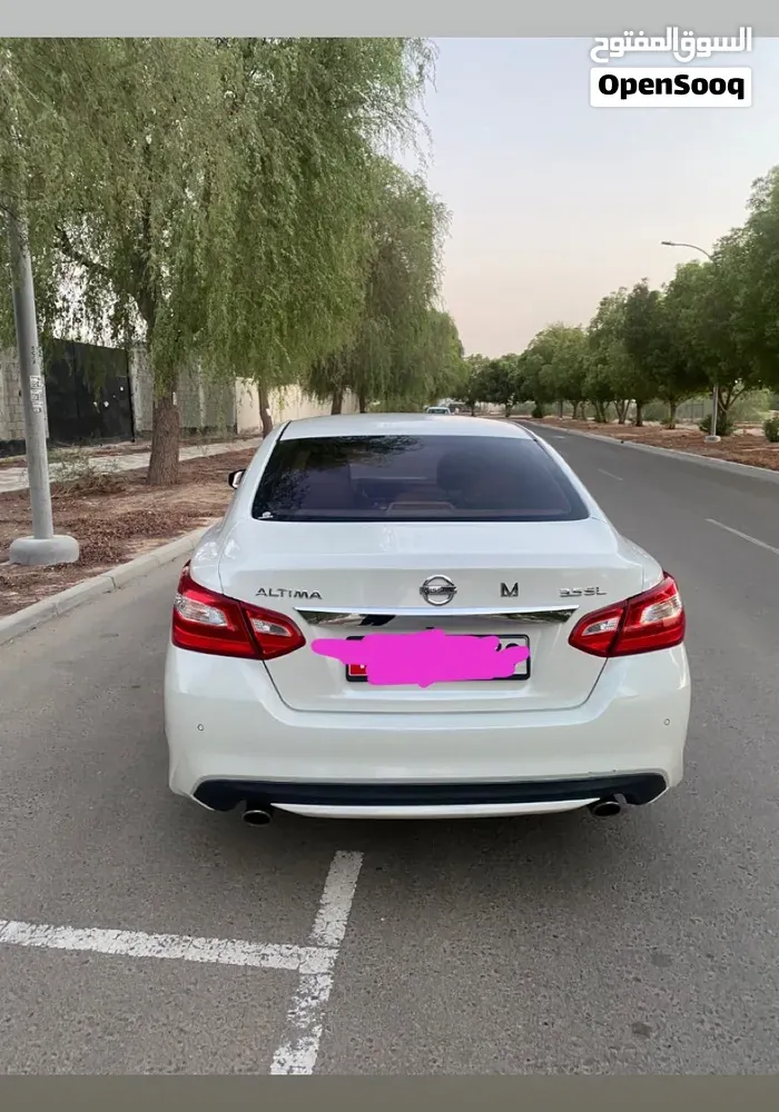 Nissan Altima 2017 photo 2
