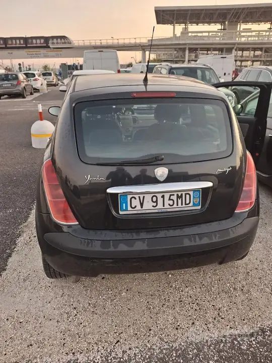 Lancia Ypsilon 2005 photo 3
