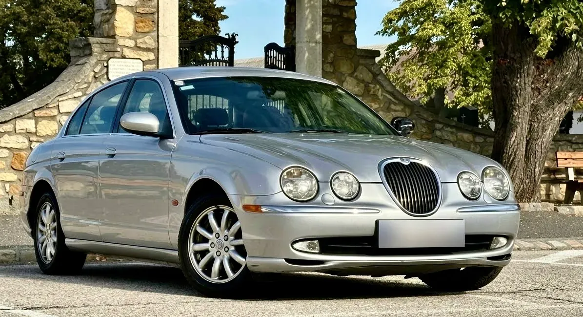 Jaguar S-Type 2002 photo 3