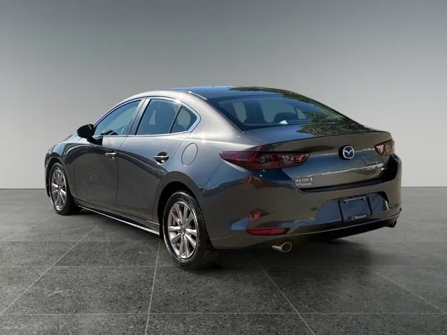 Mazda Mazda3 2019 photo 4