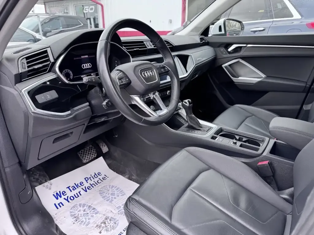 Audi Q3 2020 photo 5