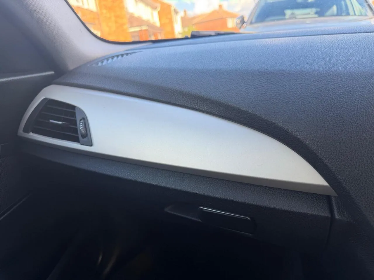 BMW 1 Series 2012 photo 5