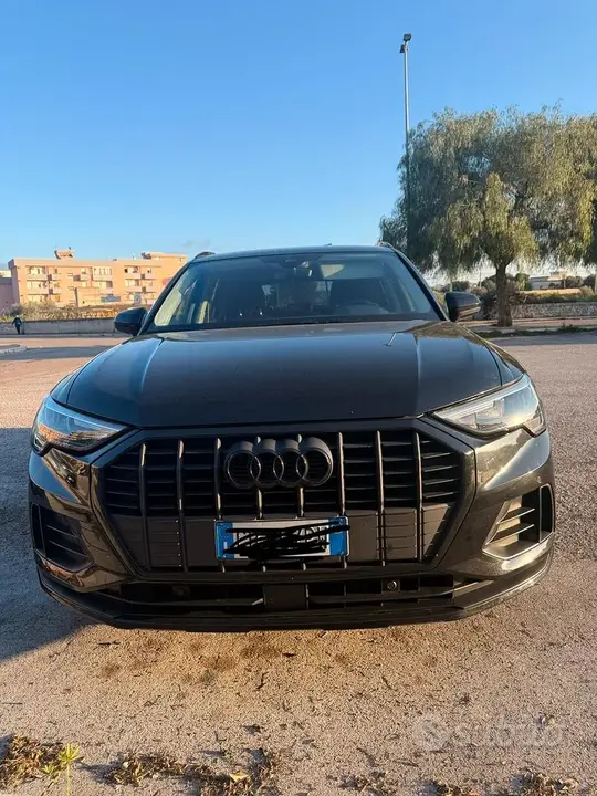 Audi Q3 2020 photo 2