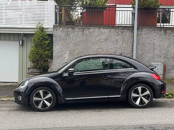 Volkswagen Beetle 2012 photo 3