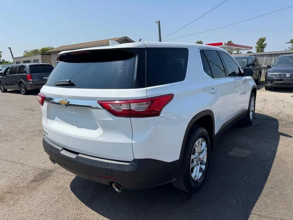 Chevrolet Traverse 2018 photo 5