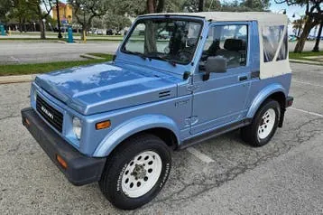 Suzuki Samurai