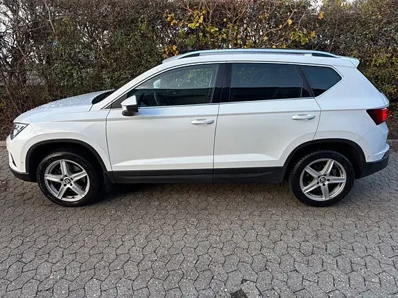 Seat Ateca 2018 photo 2