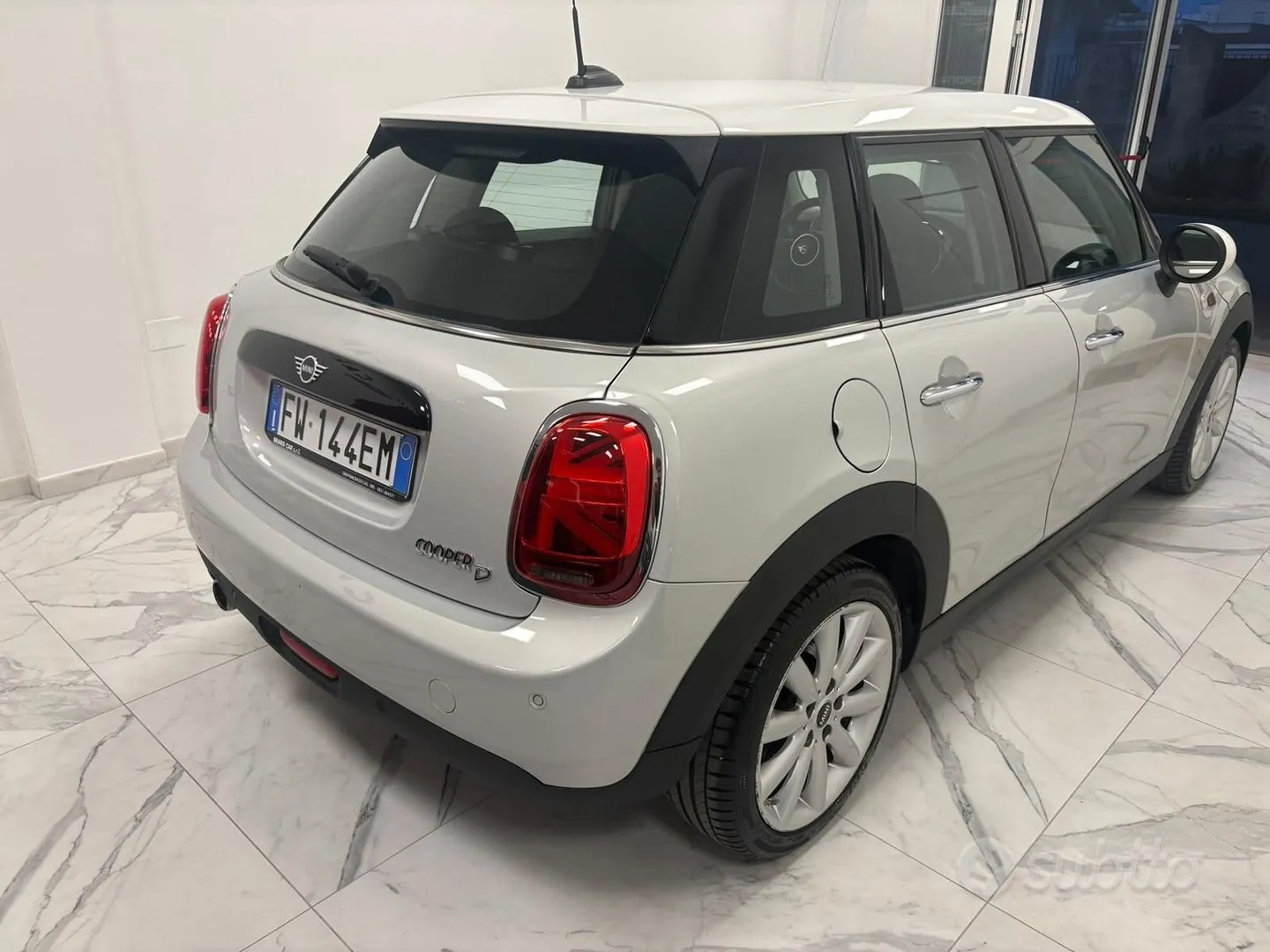 Mini Mini Countryman 2019 photo 4