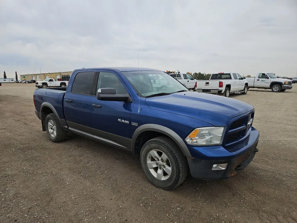 Dodge Ram 1500 2010 photo 2