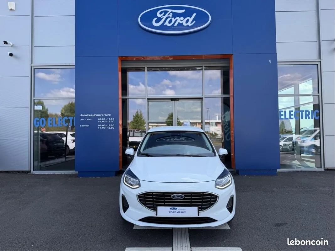 Ford Fiesta 2023 photo 2