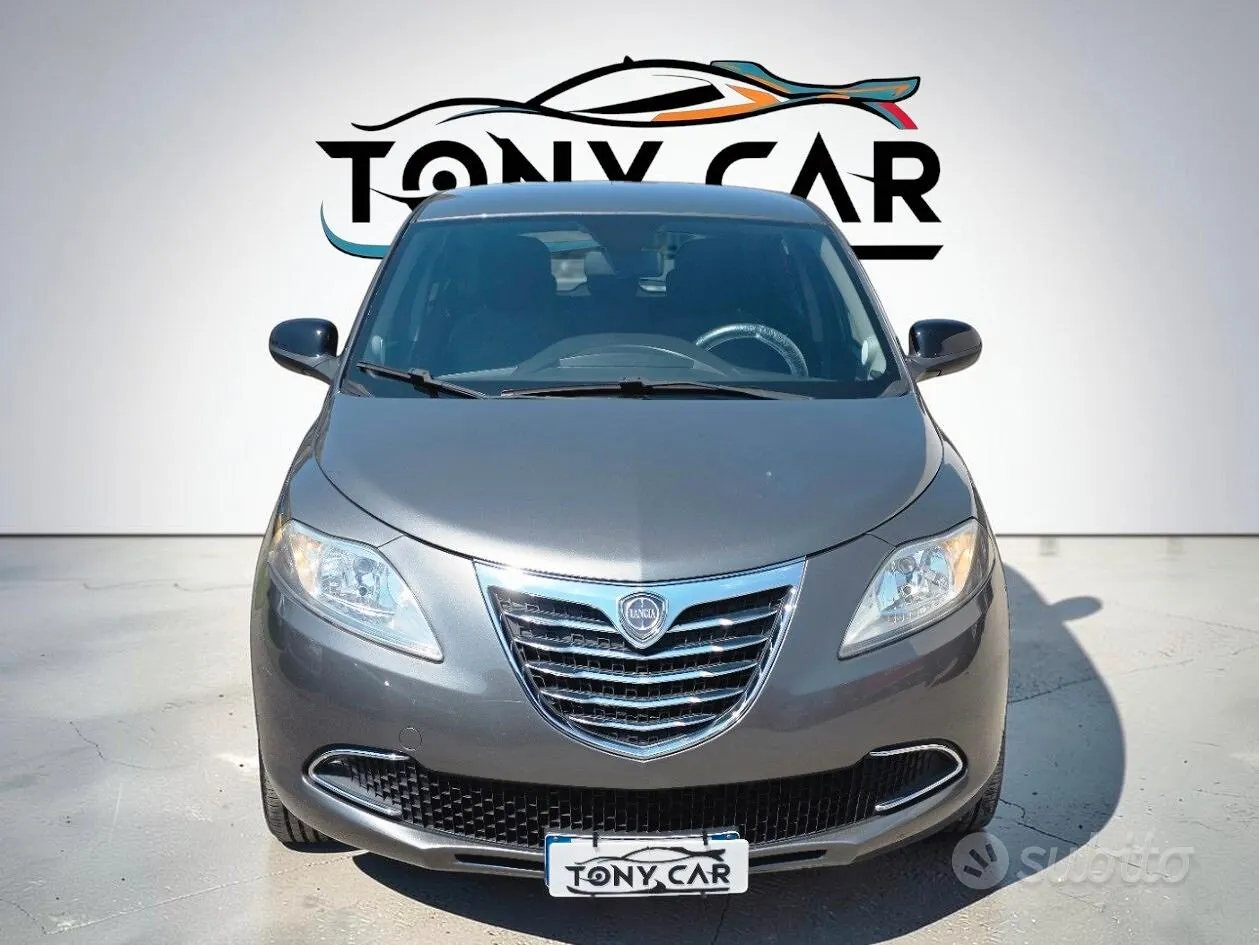 Lancia Ypsilon 2011 photo 3