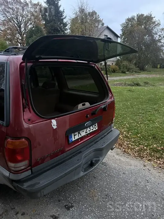 Ford Explorer 1999 photo 5