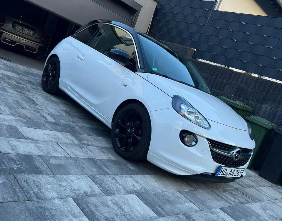 Opel Adam