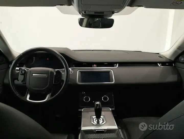 Land Rover Evoque 2020 photo 4