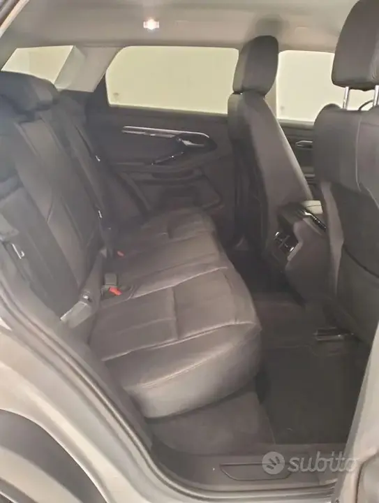 Land Rover Evoque 2020 photo 5