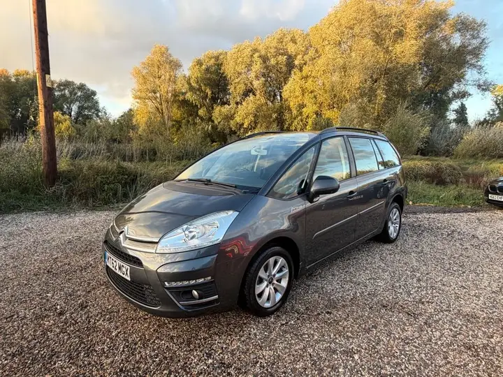 Citroen Grand C4 Picasso 2012 photo 5
