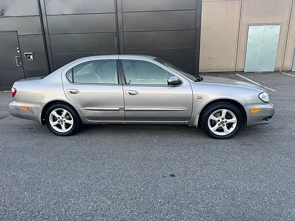 Nissan Maxima 2000 photo 5