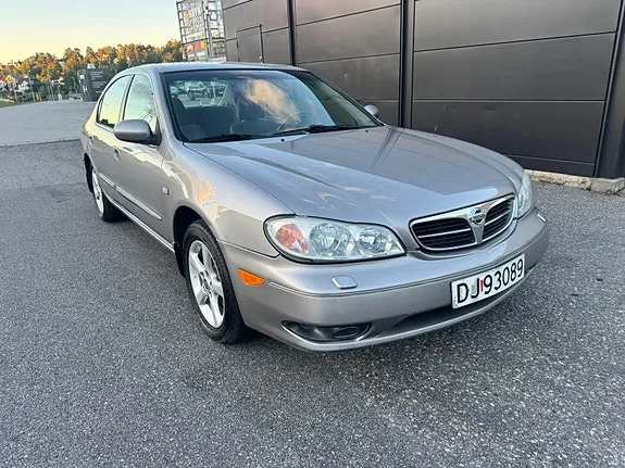 Nissan Maxima