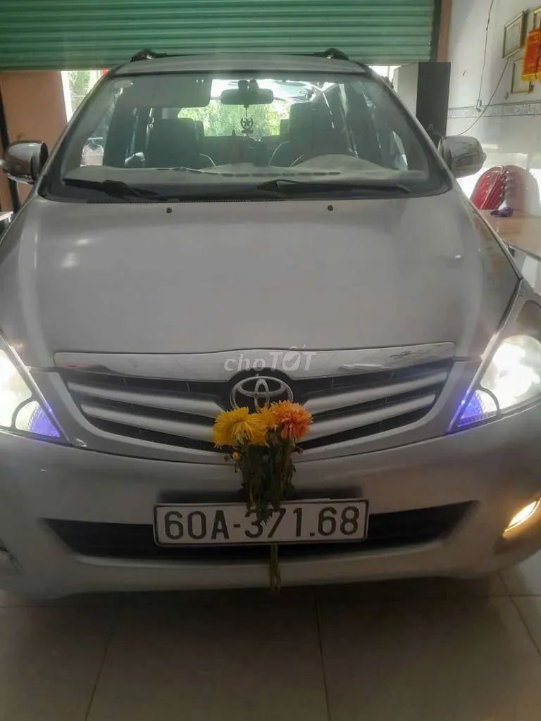 Toyota Innova 2009 photo 5