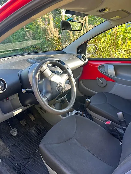 Toyota Aygo 2012 photo 4