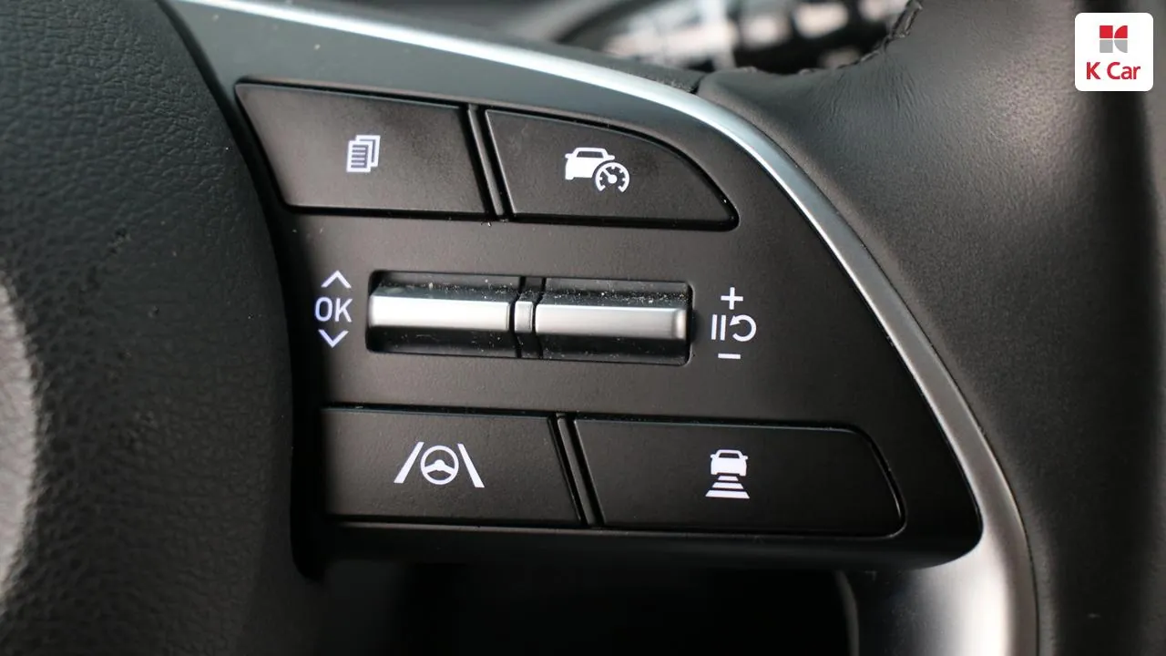 Hyundai Staria 2025 photo 3
