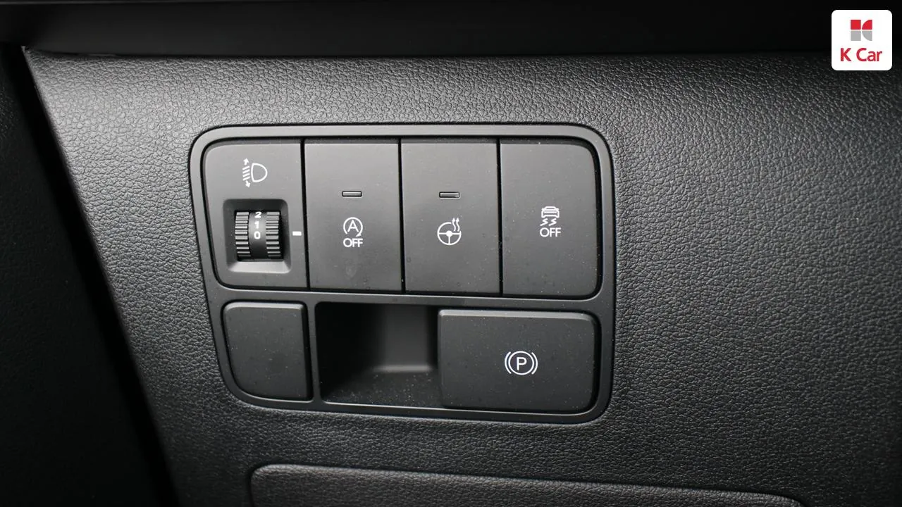 Hyundai Staria 2025 photo 4