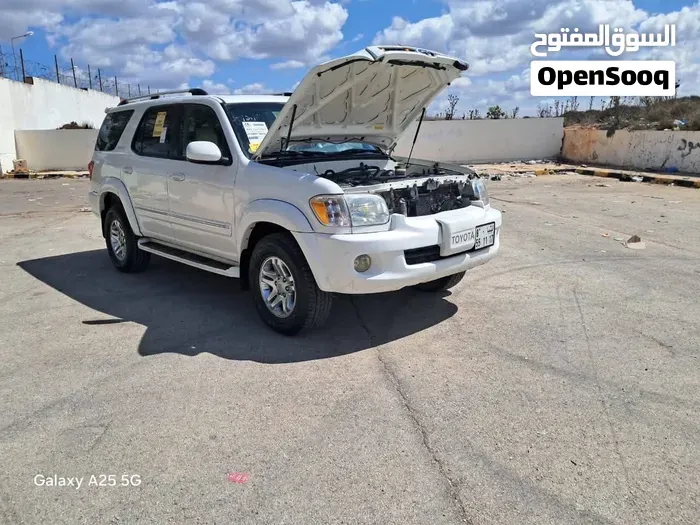 Toyota Sequoia 2006 photo 3