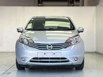Nissan Note 2015 photo 3
