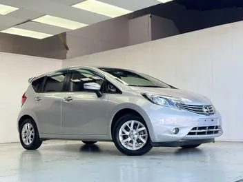 Nissan Note 2015 photo 5