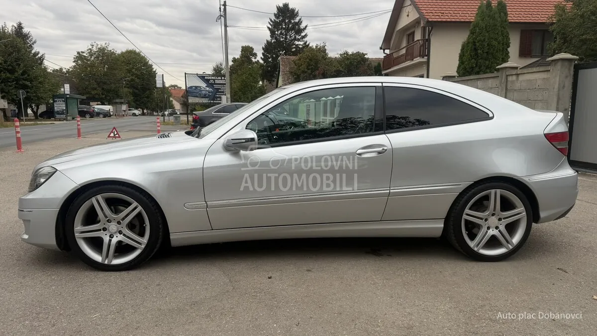 Mercedes-Benz Clc 220 2009 photo 2