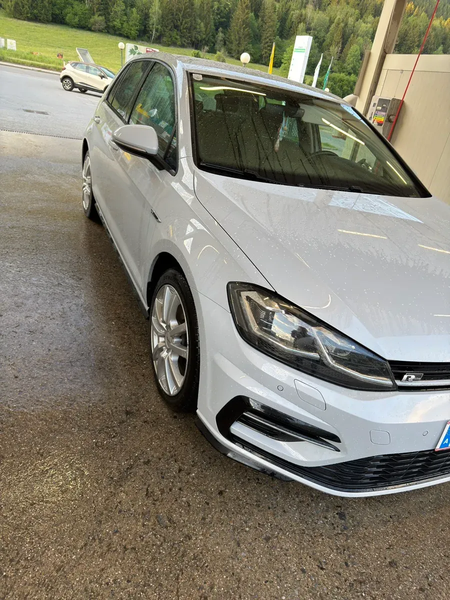 Volkswagen Golf 2017 photo 2