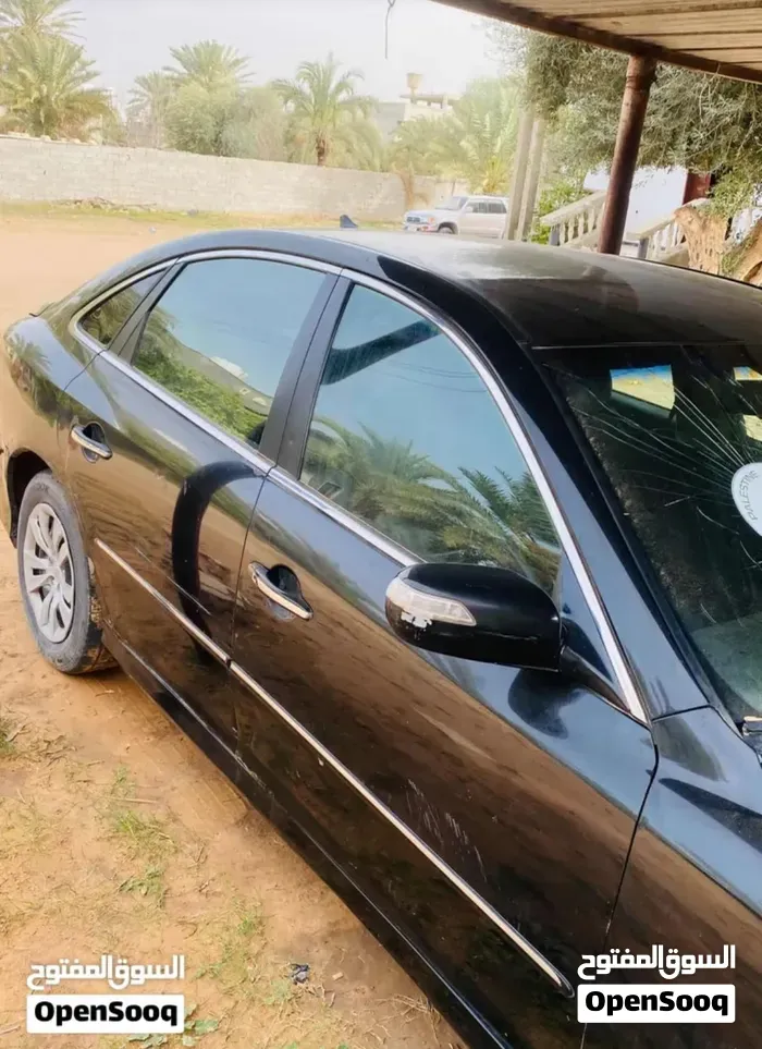 Hyundai Azera 2010 photo 2