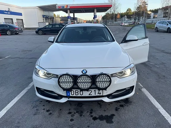 BMW 320D 2013 photo 3
