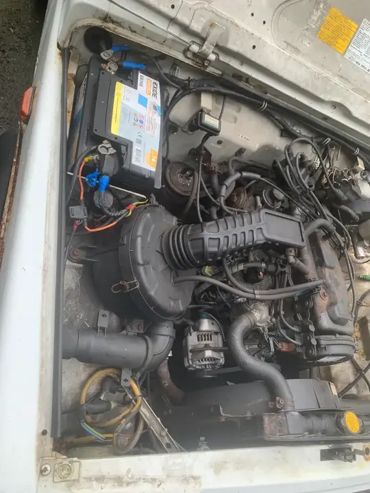 Suzuki Samurai 1990 photo 3