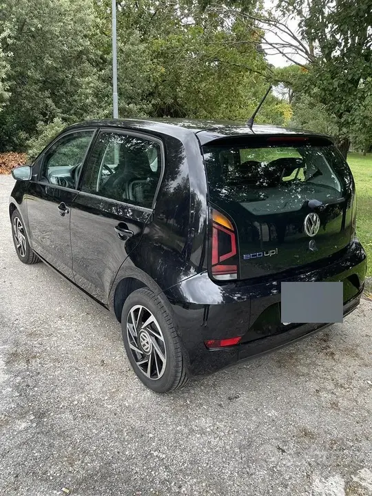 Volkswagen Up 2019 photo 4