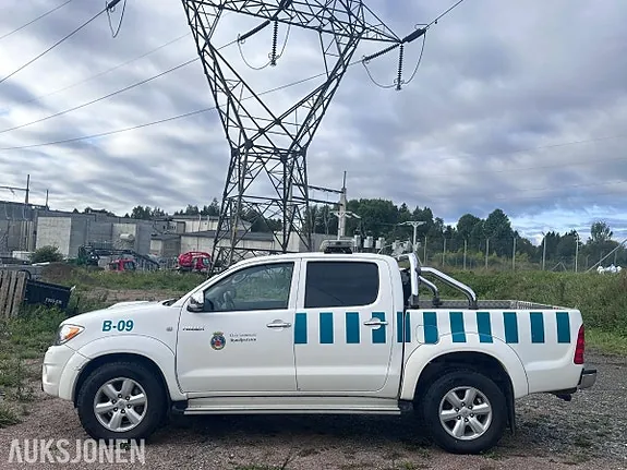 Toyota Hilux 2010 photo 2
