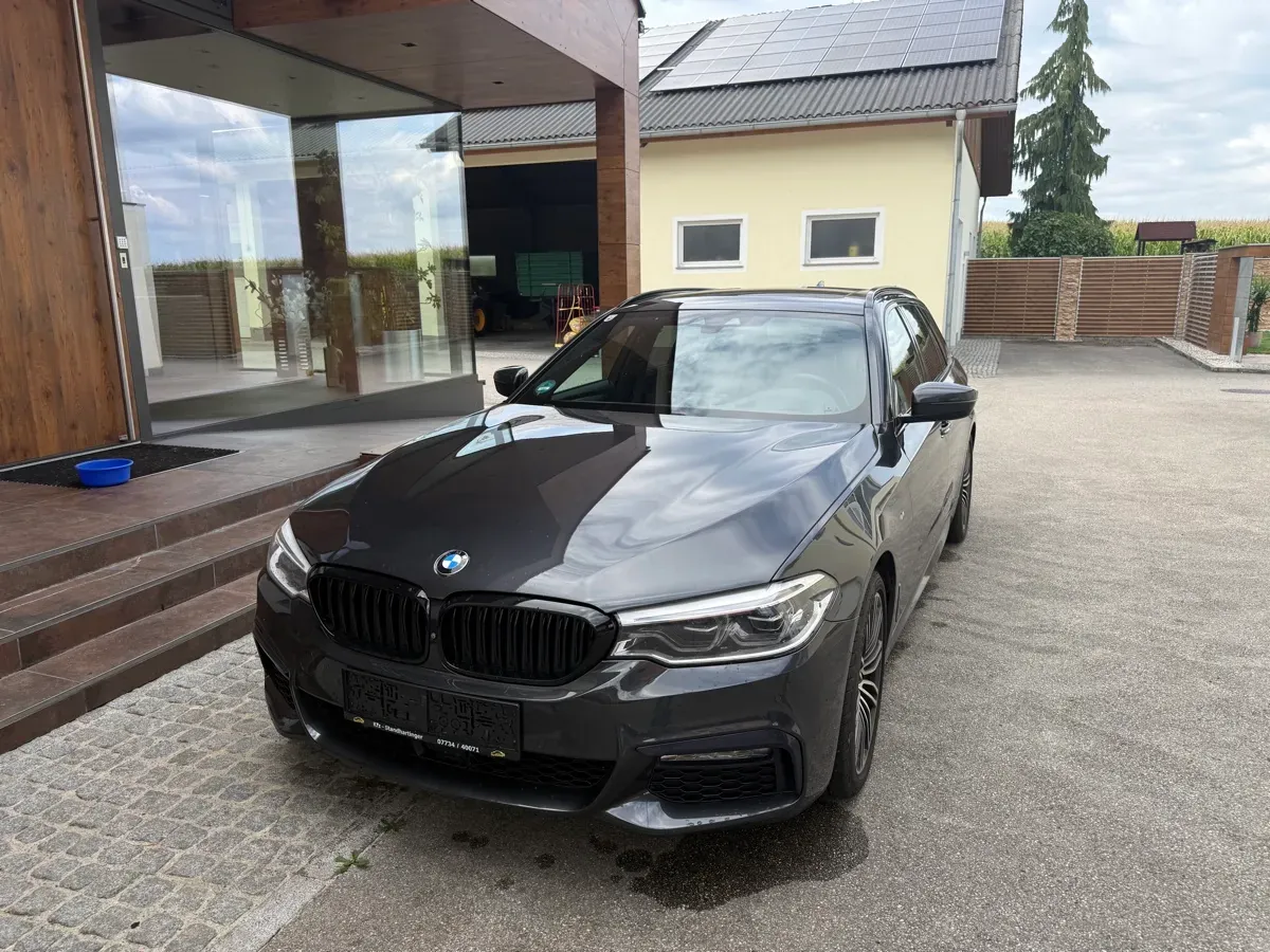 BMW 5 Series 2018 photo 3