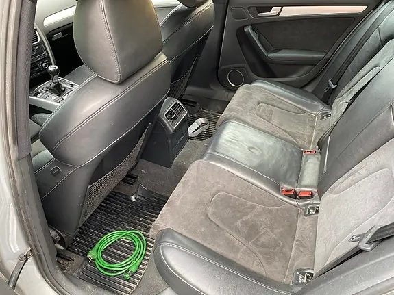 Audi A4 2008 photo 4