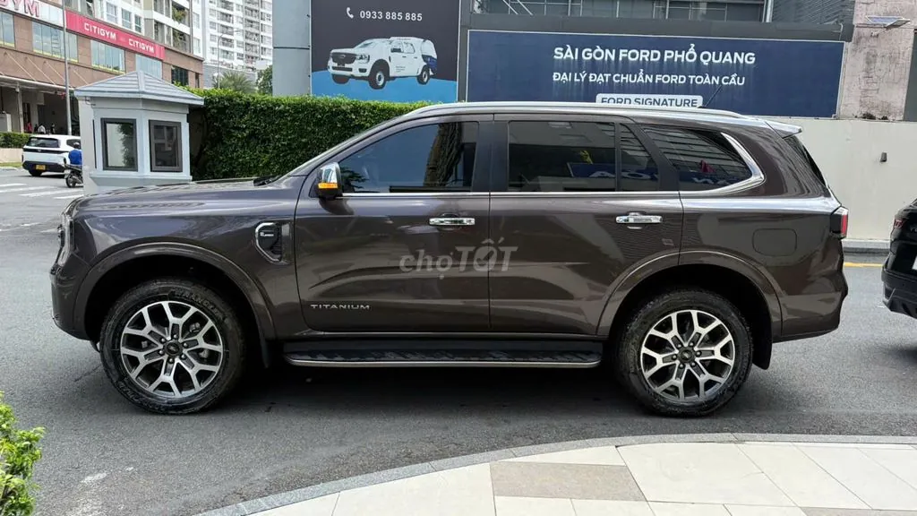 Ford Everest 2022 photo 3