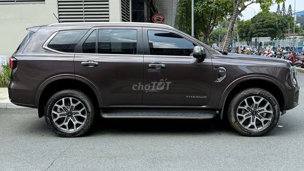 Ford Everest 2022 photo 4