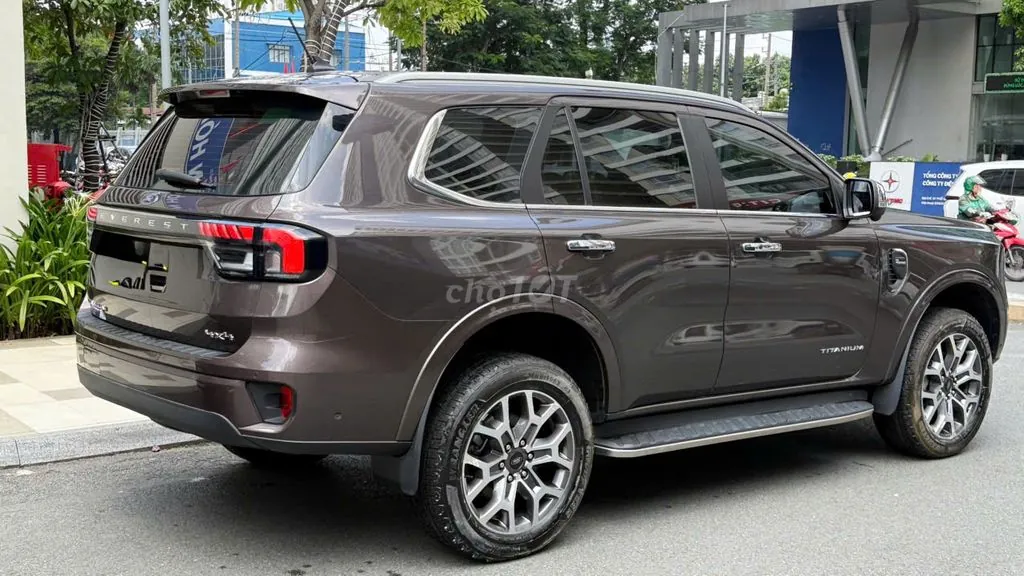 Ford Everest 2022 photo 5
