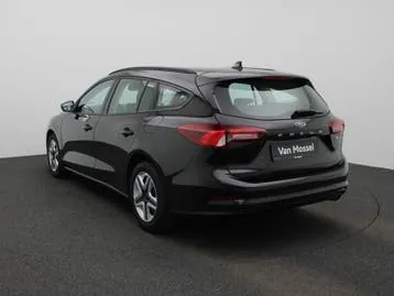Ford Focus 2022 photo 2