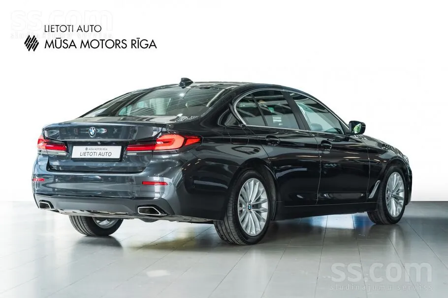 BMW 520D 2021 photo 2