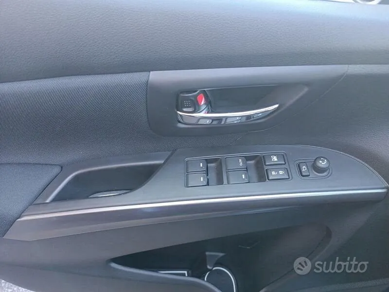 Suzuki S-Cross 2024 photo 5