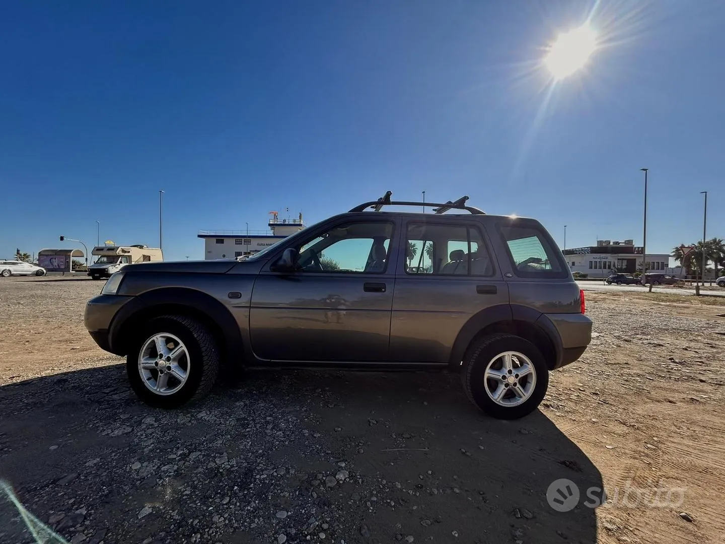 Land Rover Freelander 2004 photo 3